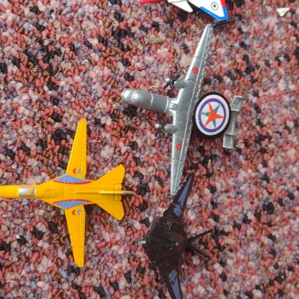 Assorted Colorful Toy Metal Airplane Collection -6 - Picture 2 of 3
